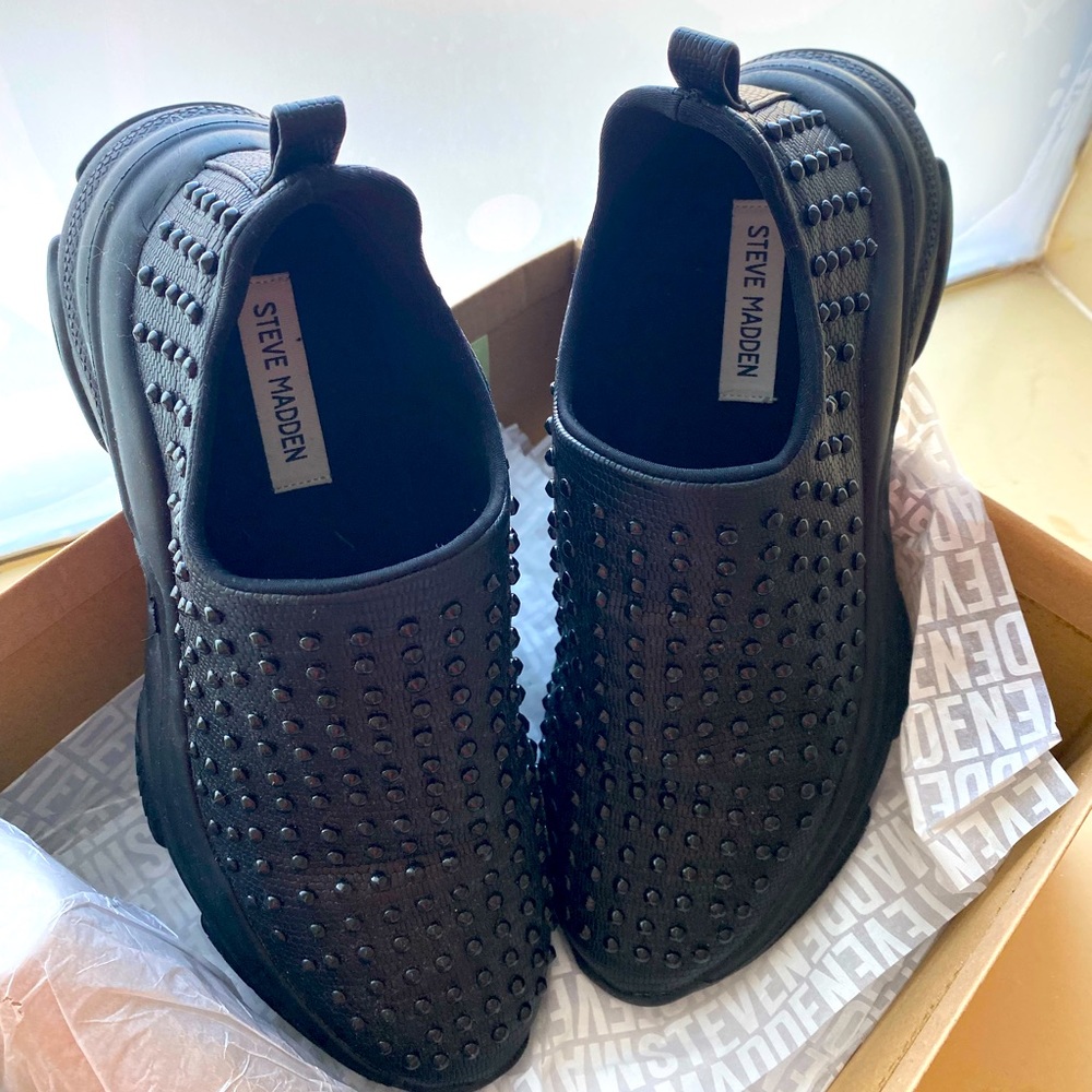 Steve Madden Marathon black studded shoes